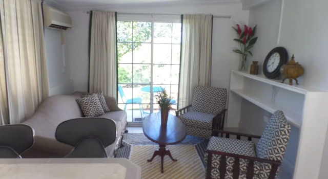 Upton Manor, Забронировать Отель Отели Ocho Rios Coast 3 звезды, 3*