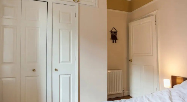 Historic Dean Village Treasure, Sleeps 4