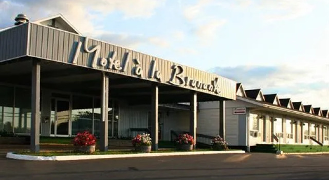 Motel à la Brunante