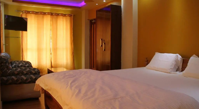 Ross View Hotel And Resort, Rezerwuj Ośrodek wypoczynkowy Hotele w Andaman Islands ze śniadaniem, Śniadanie