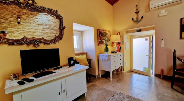 Коттедж с 2 комнатами Casa das Azenhas by Lisbon Village Apartments