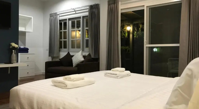 Sirinan Villa Nimman ChiangMai, Забронировать Вилла Коттеджи Чиангмай, рядом с Chiangmai Ram Hospital, Коттедж