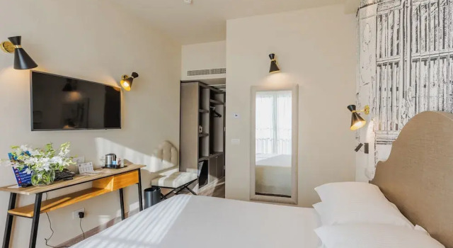 Номер Superior FH55 Med Executive Hotel