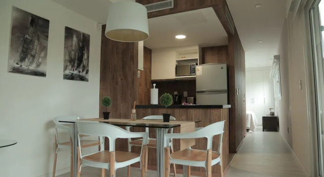 Апартаменты Premier с балконом и с видом на сад Entre Pinos Eco Box Apart