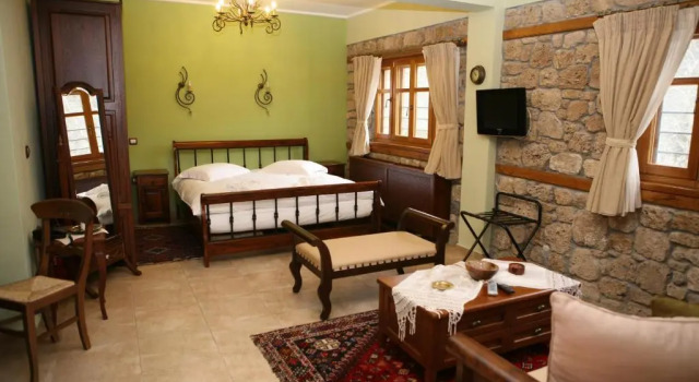 Люкс Roes Suites