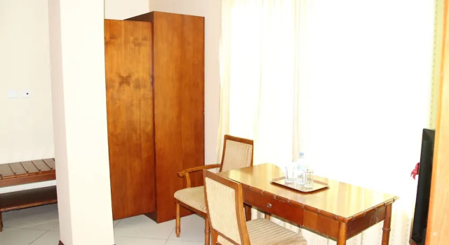 Двухместный номер Deluxe с балконом Safina Hotel & Apartments