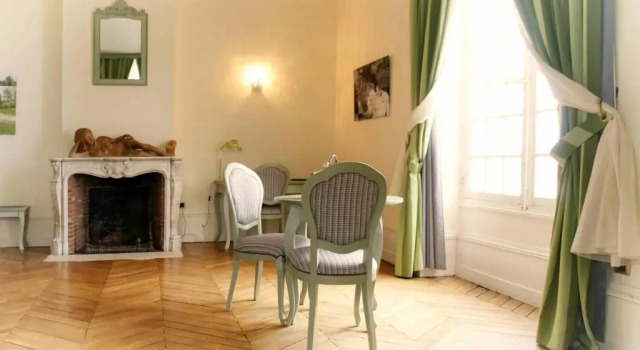 Двухместный номер Privilege Hôtel Le Relais Louis XI