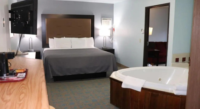 Люкс Deluxe Bay Inn