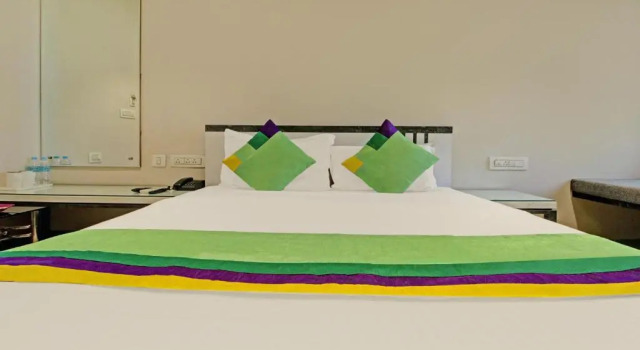 Номер Economy Treebo Glassotel Near Ruby Hospital