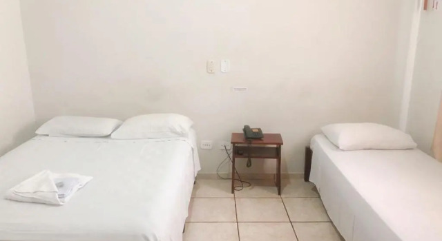 Четырёхместный номер Standard Jacarezinho Palace Hotel