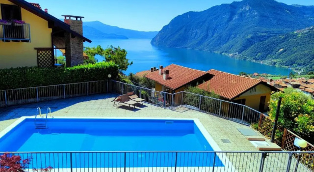 Студия Standard Happy Guest Apartments - Lake Panorama & Pool