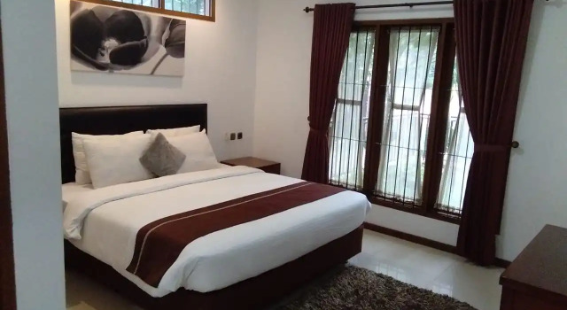 Camera Standard 4 camere duplex Kuldesak Villas
