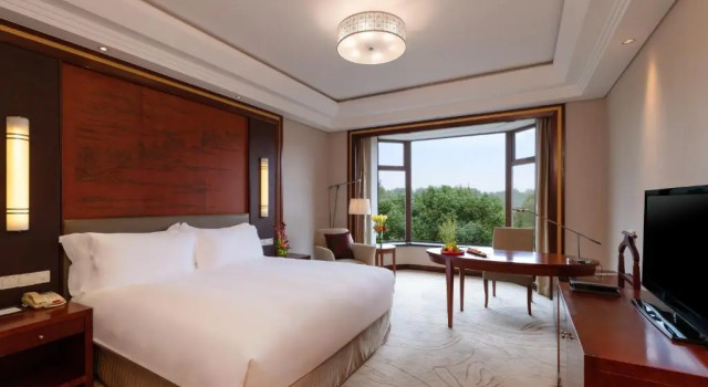 Двухместный номер Superior с видом на город Sofitel Hangzhou Westlake