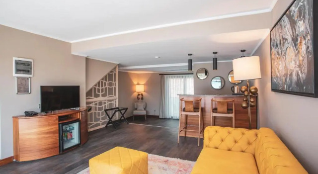 Люкс с видом на бассейн Orka Cove Hotel Penthouse & Suites Adults Only