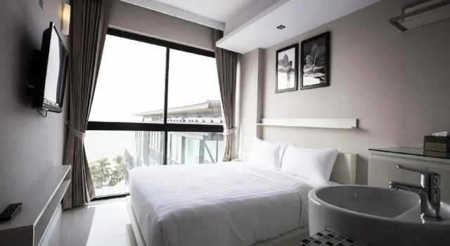 Двухместный номер Standard с видом на море Serenotel Pattaya