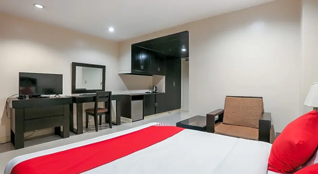 Люкс Deluxe Paragon Tower Hotel
