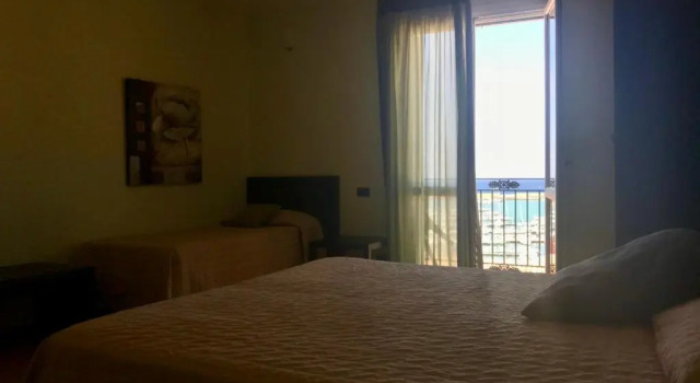 Трёхместный номер Standard с видом на море Castellammare Smart Rooms