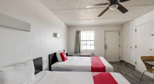 Апартаменты с 2 комнатами OYO Hotel Houston Katy Freeway