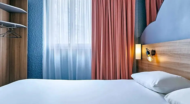 Люкс Standard ibis Styles Paris Alesia Montparnasse