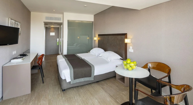 Номер Standard с балконом и с видом на море Faros Hotel Ayia Napa