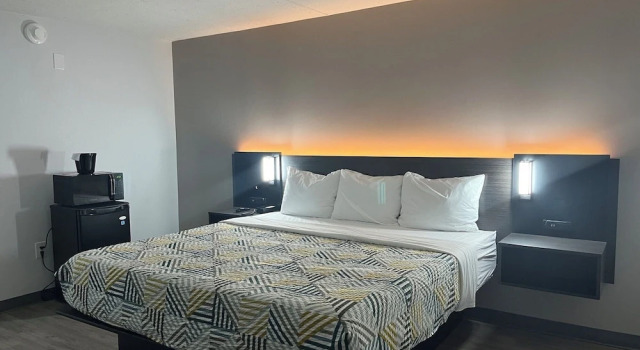 Двухместный номер Deluxe Motel 6 Rockford, IL - RFD Airport