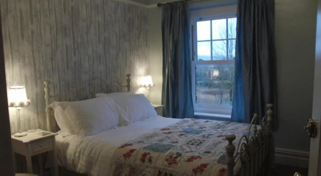 Двухместный номер Standard Llanwrtyd Hall B&B Angelis Holistic Retreat