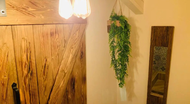 Апартаменты Charming Attic Apartment With Balcony & Swimming Pool - 5 Guests