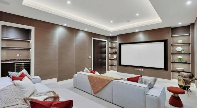 Коттедж Luxe Home With Cinema Room - South Kensington
