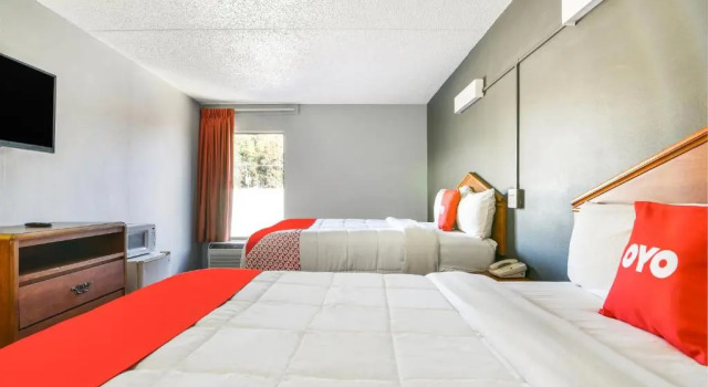 Четырёхместный номер Deluxe OYO Townhouse Inn Jacksonville near Little Rock Air Force Base