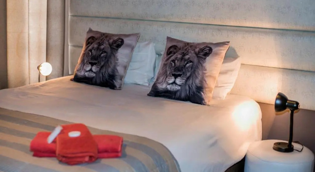 Out of Africa Guesthouse, Book Guesthouse Hotels in Otjiwarongo with Parking, Parking