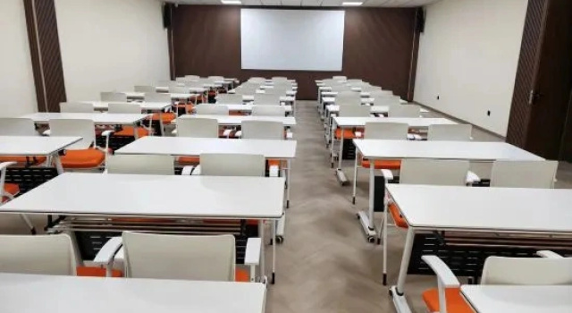 Yanhe International Hotel, Wanda Plaza, Haizhou, Lianyungang, Забронировать Отель Отели Ляньюньган с парковкой, Парковка