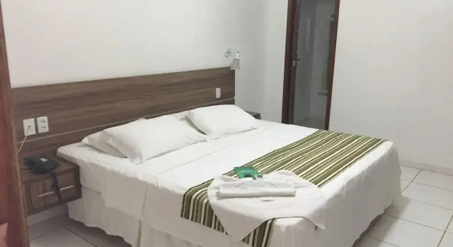 Hotel Palmares, Забронировать Отель Канаа душ Каражаш Пара