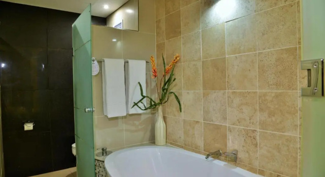 Номер Standard BON Hotel Waterfront Richards Bay