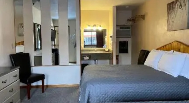 Двухместный номер Standard Cedar Wood Inn