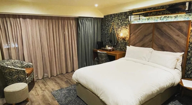 Номер Superior The Boathouse Inn & Riverside Rooms