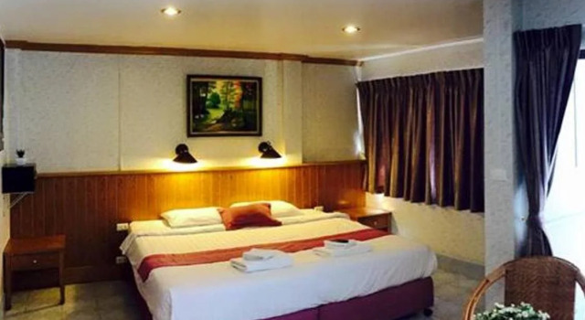 Leng Hotel