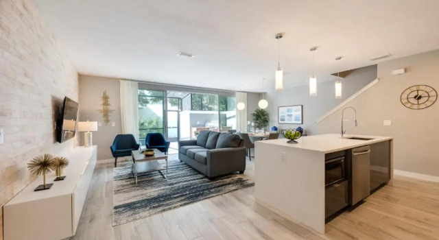 Incredible 4Br Near Parks With Pool & Bbq - 4459, Rezerwuj Hotel Kissimmee Kissimmee