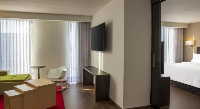 Двухместный полулюкс Fiesta Inn Express Queretaro Constituyentes