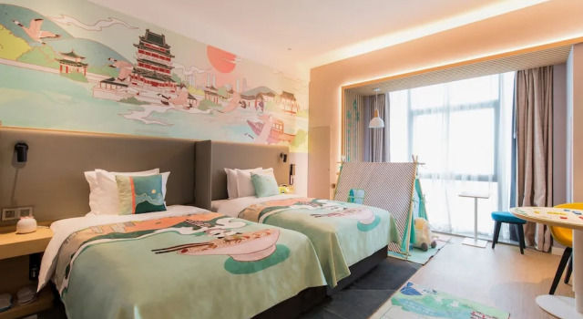 Номер Standard с видом на реку Holiday Inn Express Nanchang Riverside by IHG
