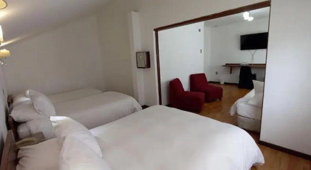 Трёхместный номер Standard Hotel Aitue