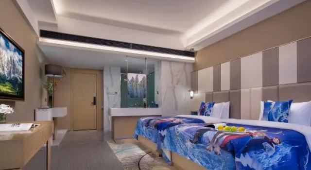 Семейный тент Aiston Courtyard Hotel (World Window & Radio and Television Center Branch, Changsha)