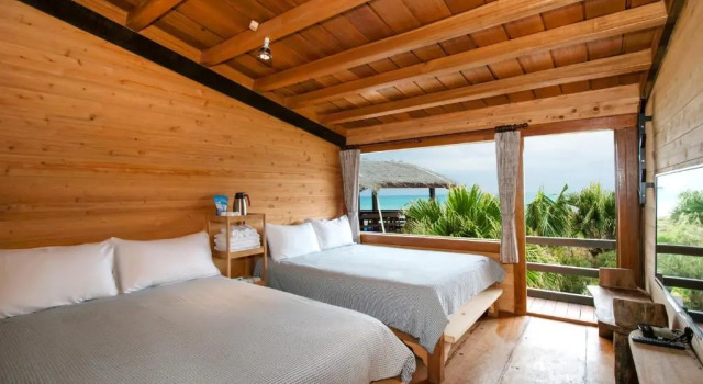 Четырёхместный номер Standard с видом на море Bixilian B&B