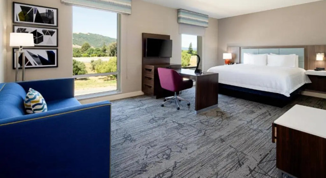Люкс Hampton Inn & Suites Gilroy, Ca