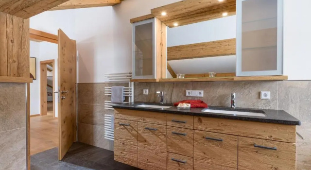 Beim Hoizwurm, Buchen Sie Hotel Kirchberg in Tirol Brixental