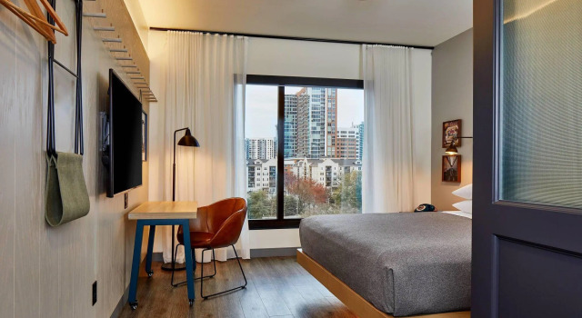 Standard- dobbelt værelse Moxy Atlanta Midtown