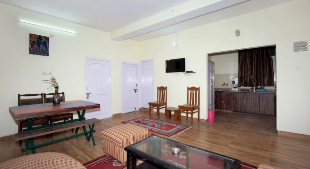 OYO 10165 Home 2BHK Snow View Apartment, Забронировать Апартаменты/квартира Апартаменты штата Химачал-Прадеш, Апартаменты/квартира