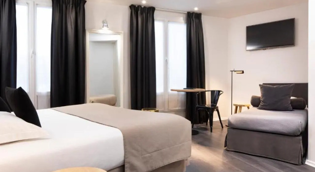 Трёхместный номер Standard Hôtel Montparnasse Saint Germain