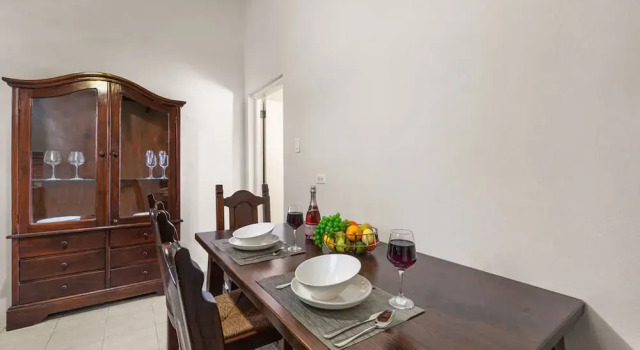 Cozy 1br1ba w Private Pool Patio Close 2 Beach, Varaa Hotelli Noord Aruba