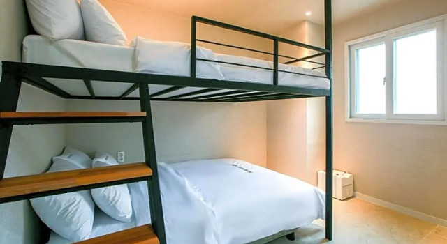 Четырёхместный номер Standard Дуплекс MyeongDong New Stay Inn