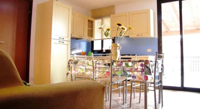 Alsave CaseSicule, Sea View Apartment with Veranda and Terrace, 50 mt from the Beach